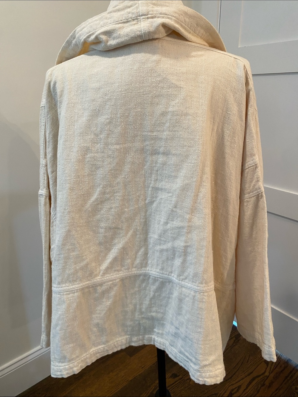 Open-Front Cream Draped Jacket - Picture 4 of 5